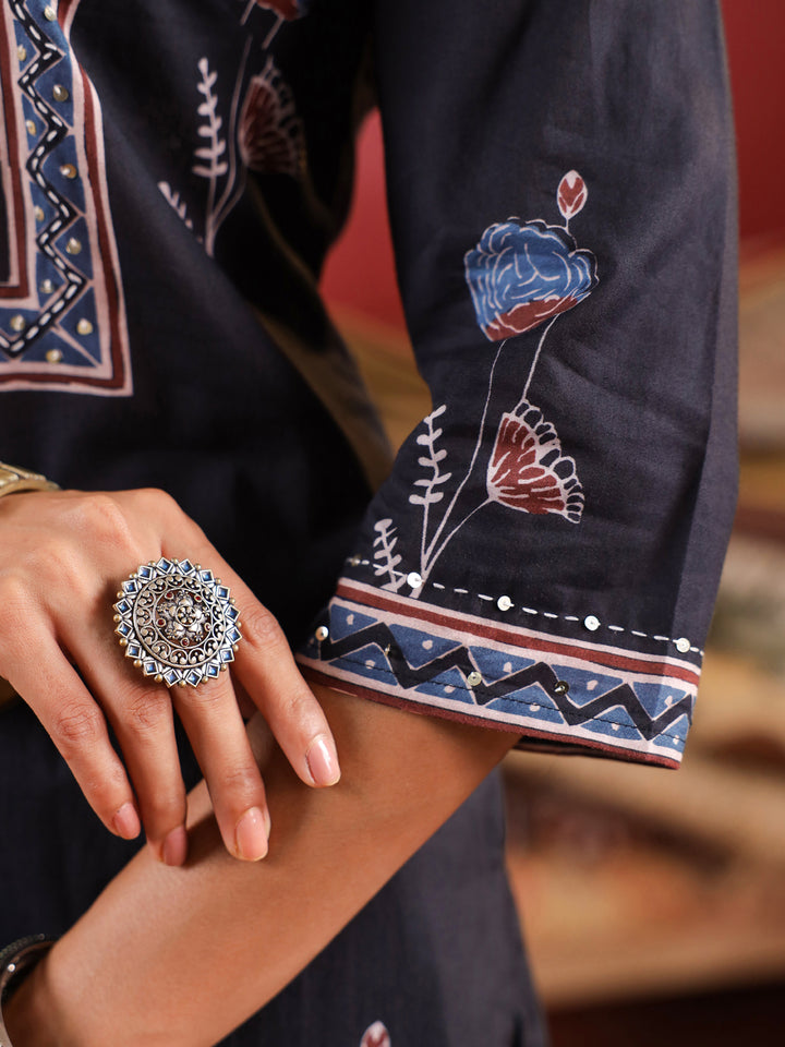 Shama Ajrakh Suit Set