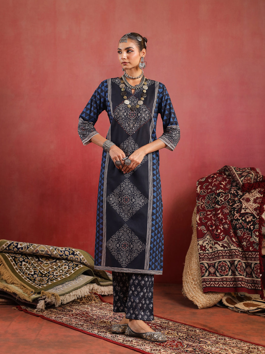 Kaari Sitara | Charcoal Ajrakh Suit Set