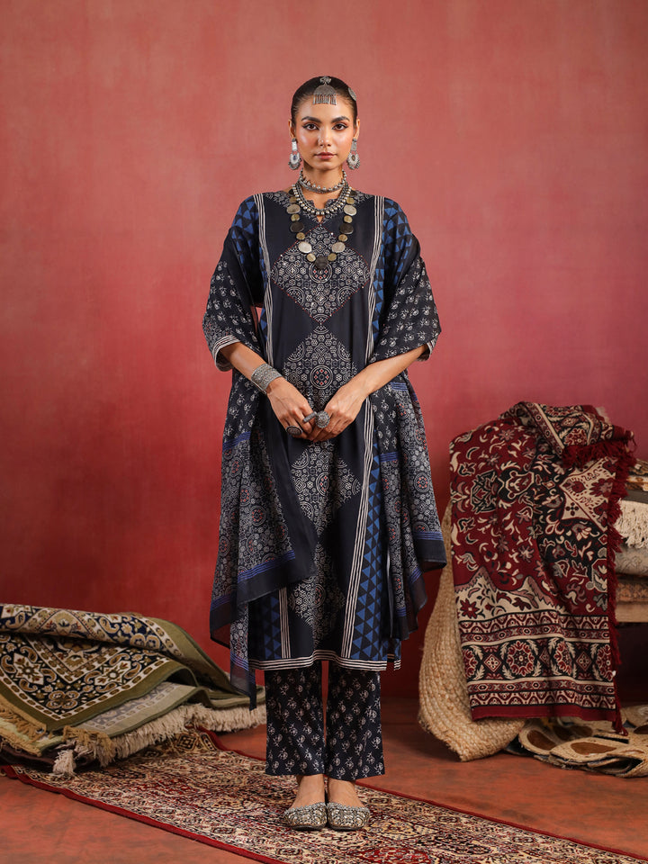 Kaari Sitara | Charcoal Ajrakh Suit Set