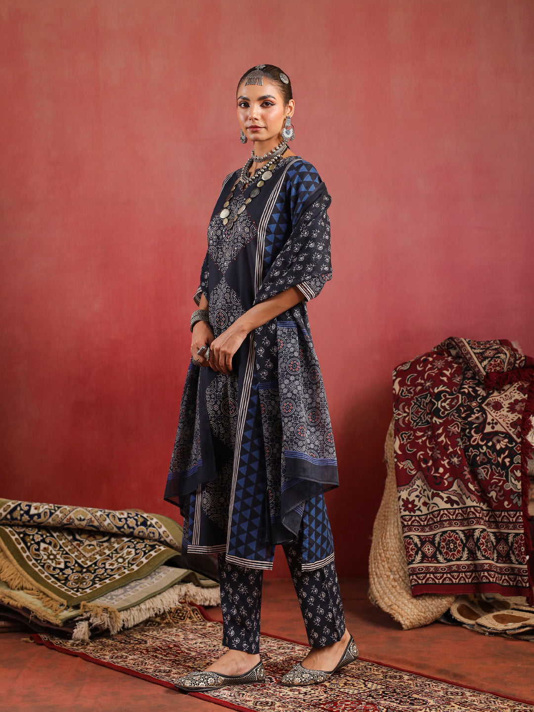 Kaari Sitara | Charcoal Ajrakh Suit Set
