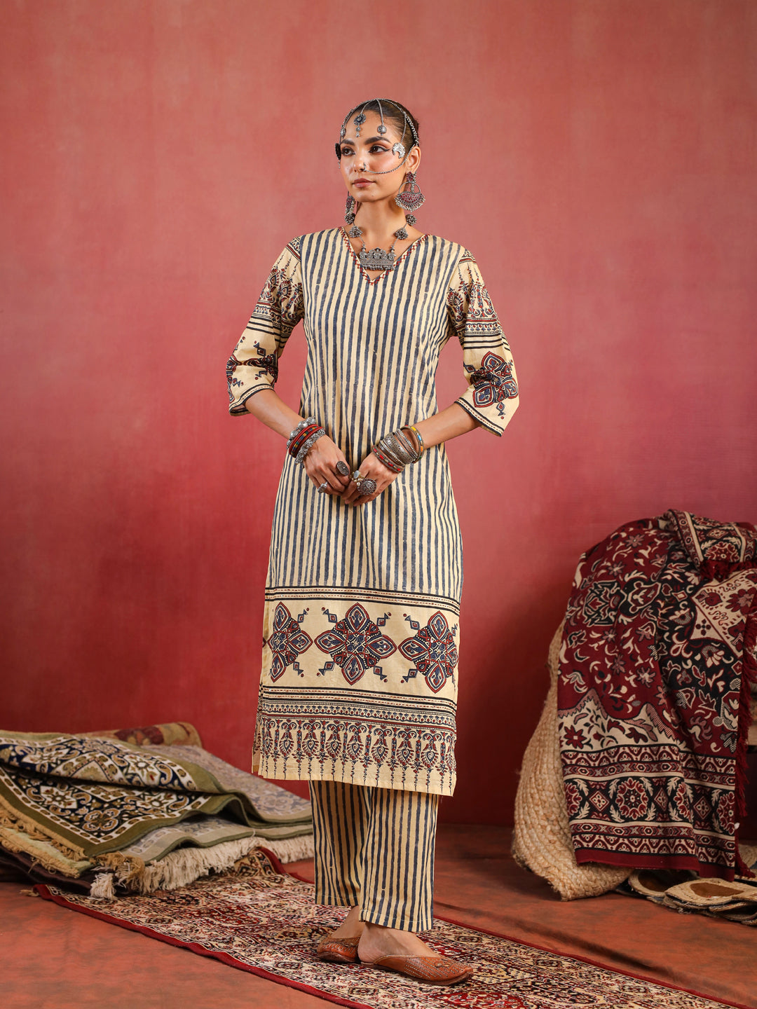 Taabir | Butter Cream Ajrakh Suit Set