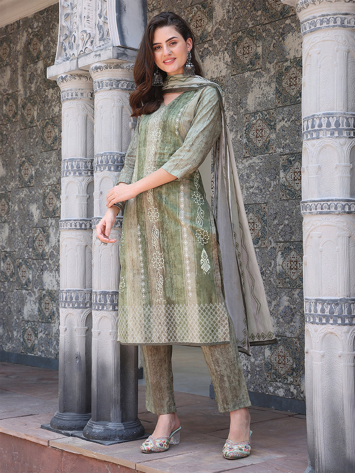 Verdant Grace – Olive Cotton Straight Suit Set