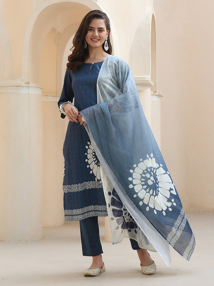 Indigo Radiance – Pure Cotton Digital Print Suit Set