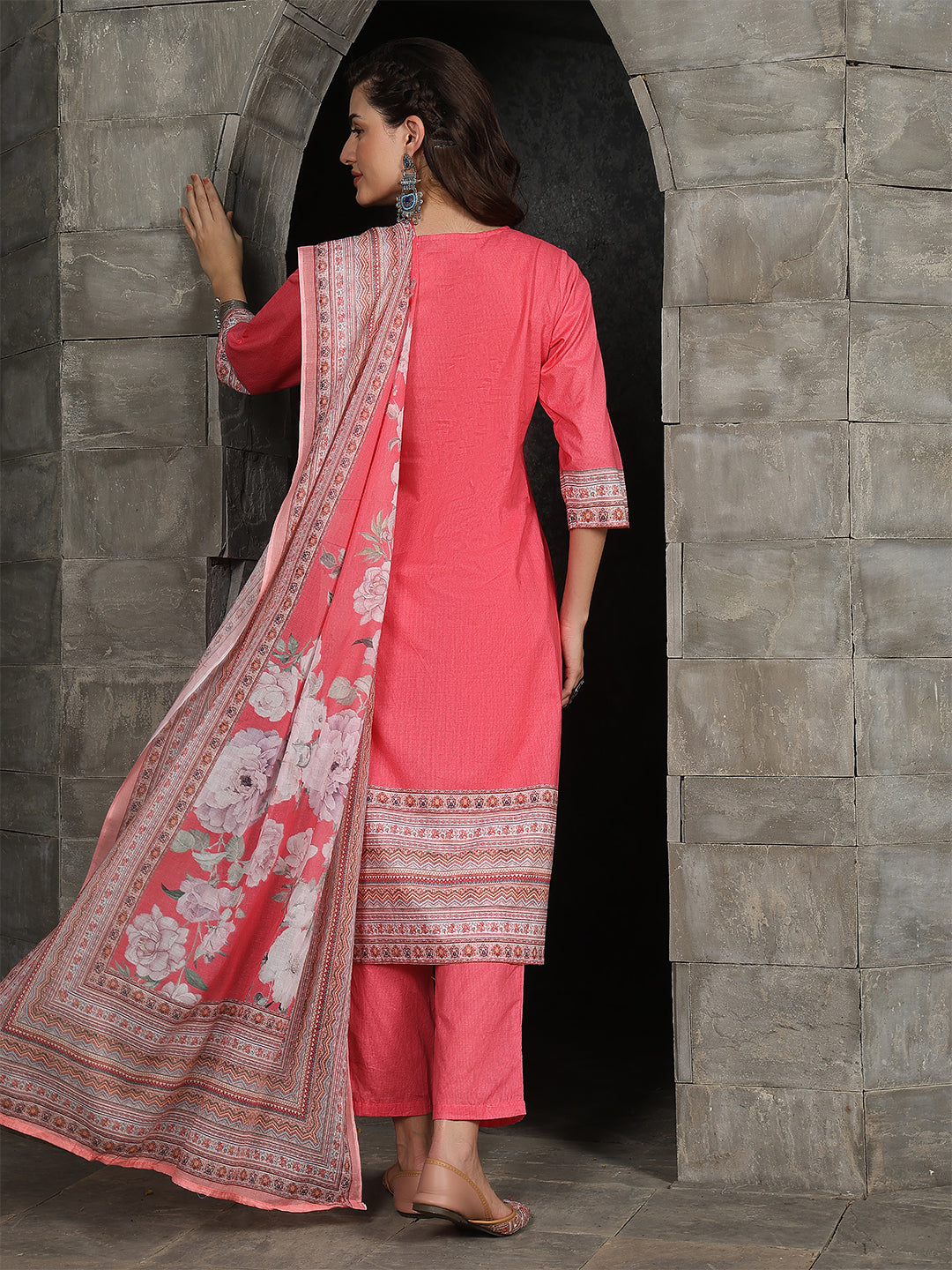 Rosé Charm Straight Suit Set