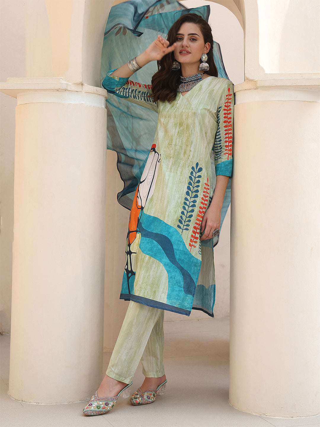 Botanic Bloom Straight Suit Set