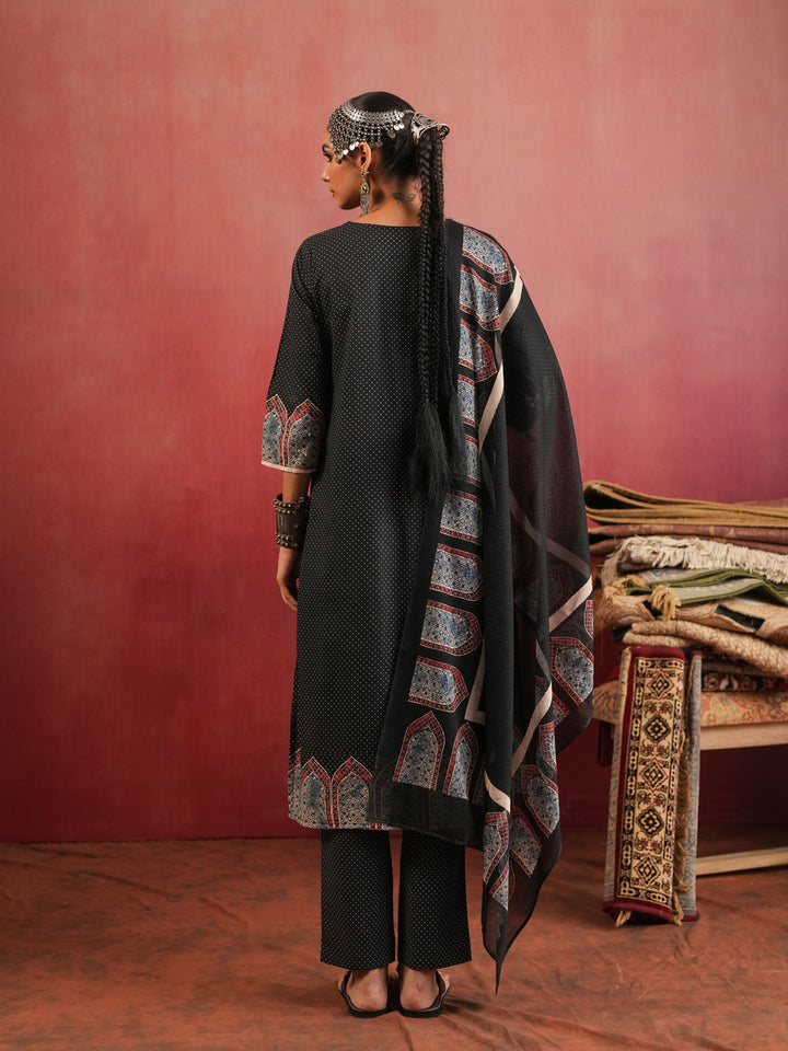 Siyahi Ajrakh Suit Set