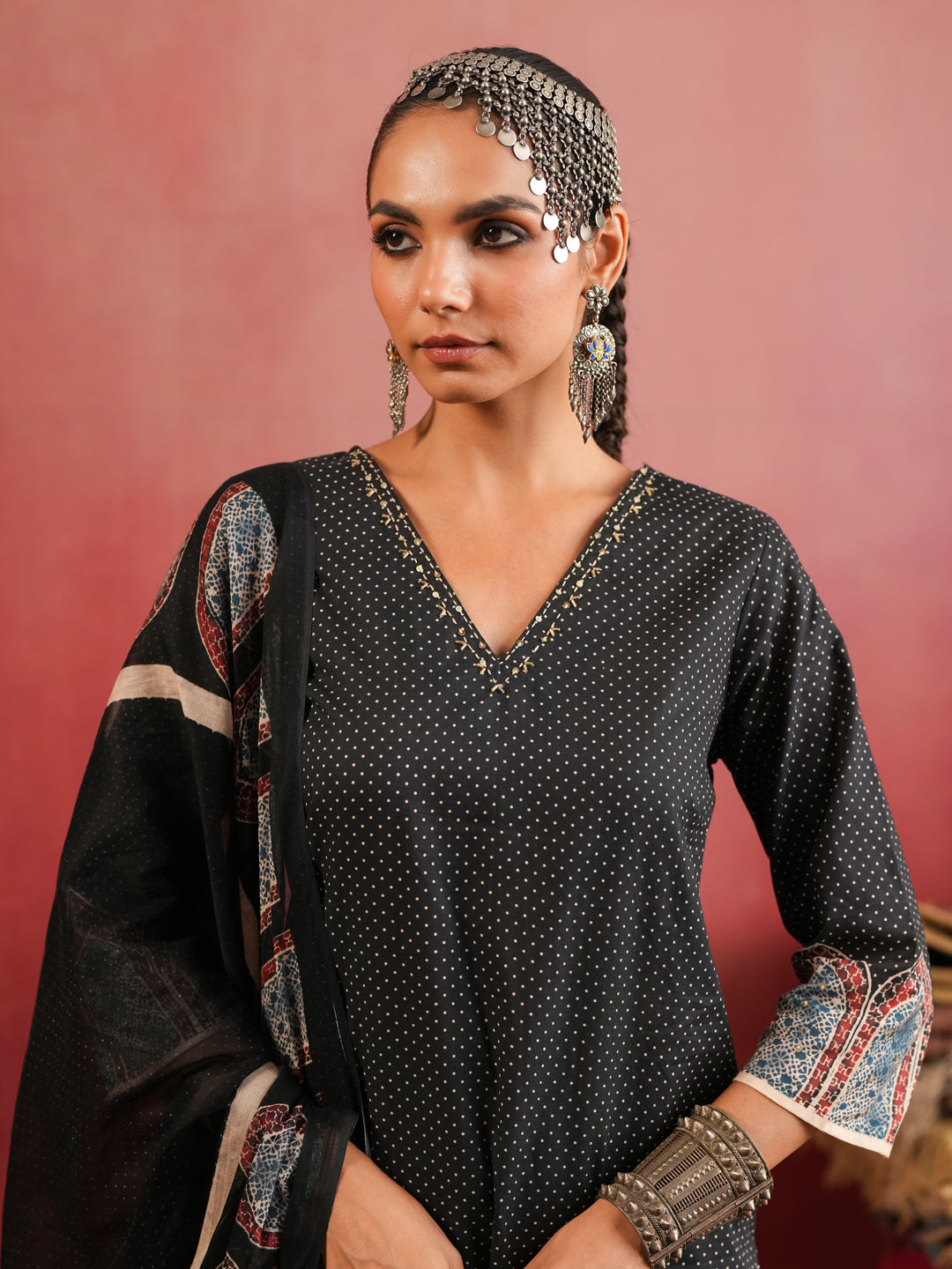 Siyahi Ajrakh Suit Set