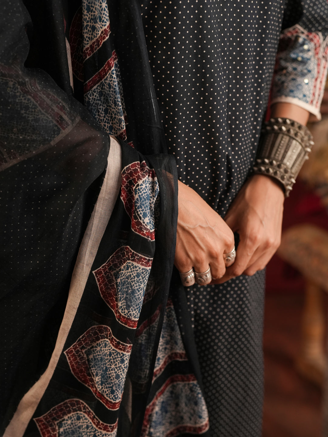 Siyahi Ajrakh Suit Set