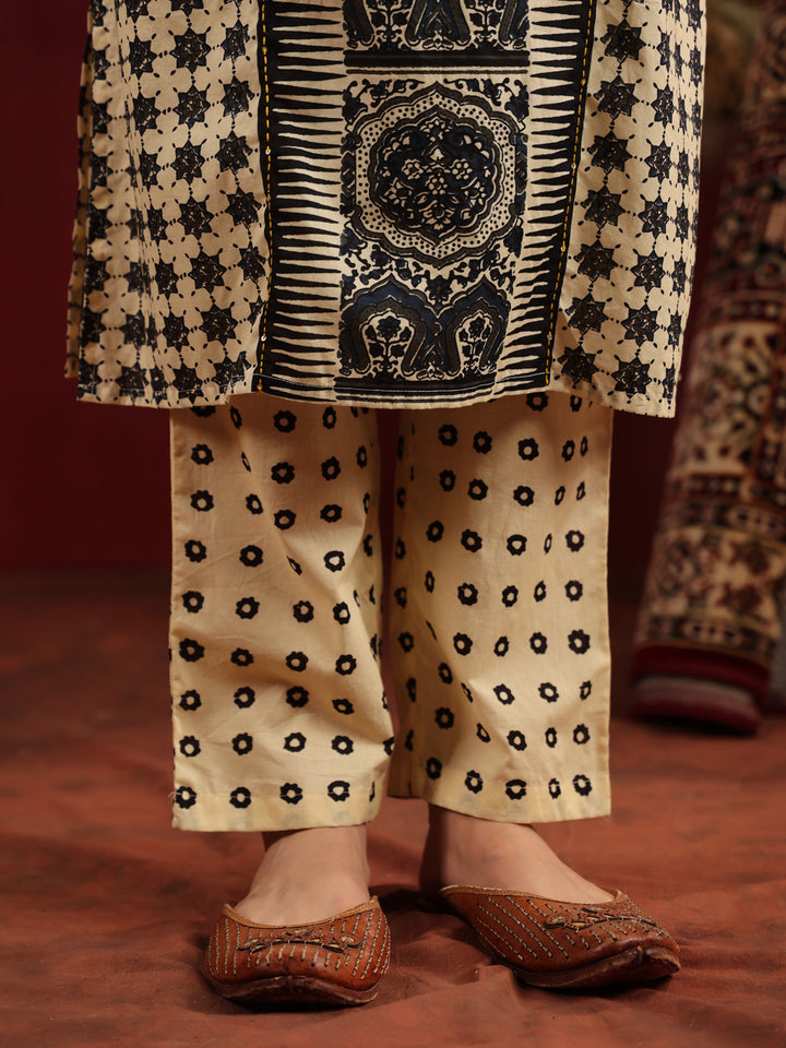 Chauras | Ivory Ajrakh Cotton Suit Set