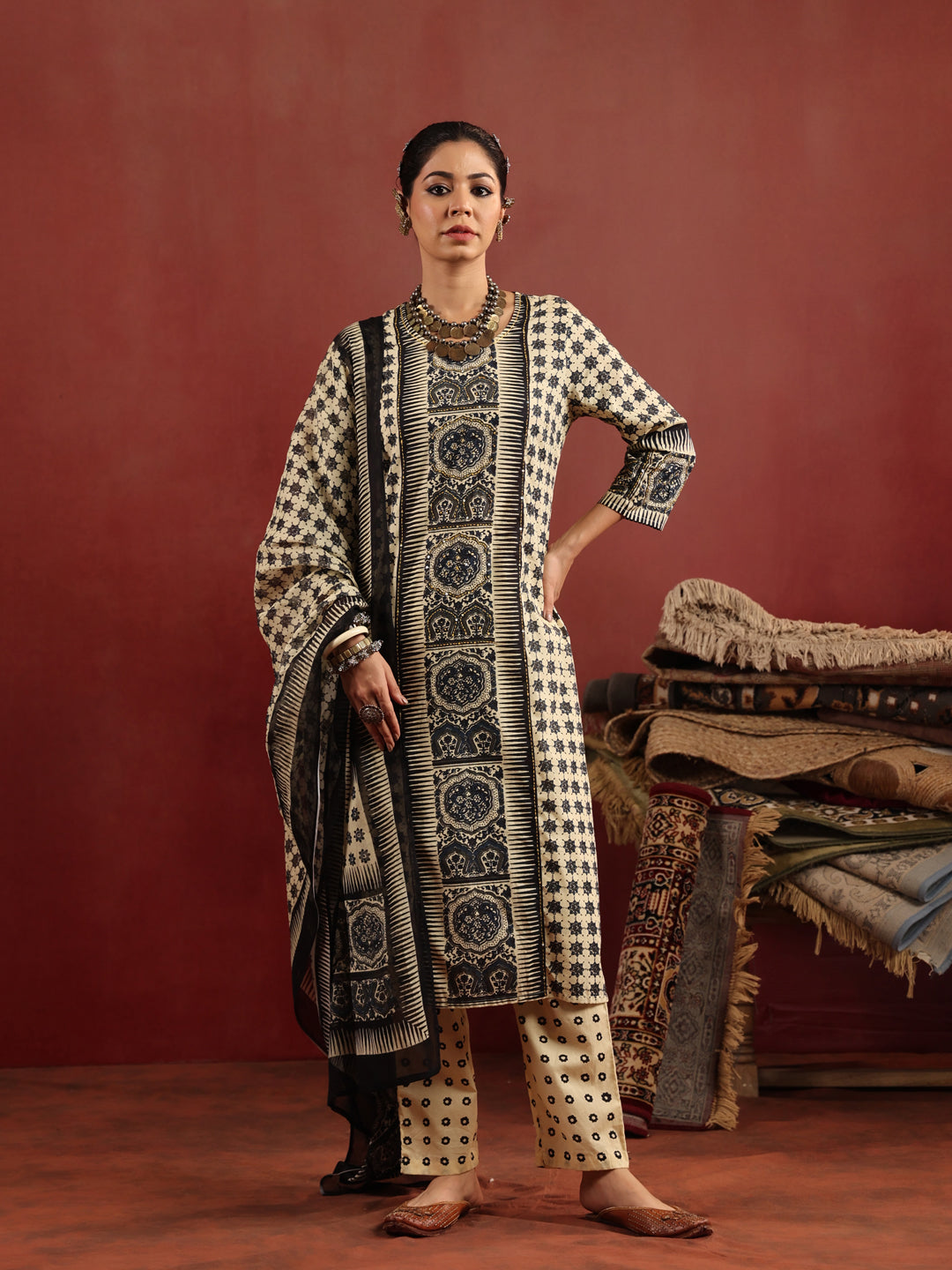 Chauras | Ivory Ajrakh Cotton Suit Set
