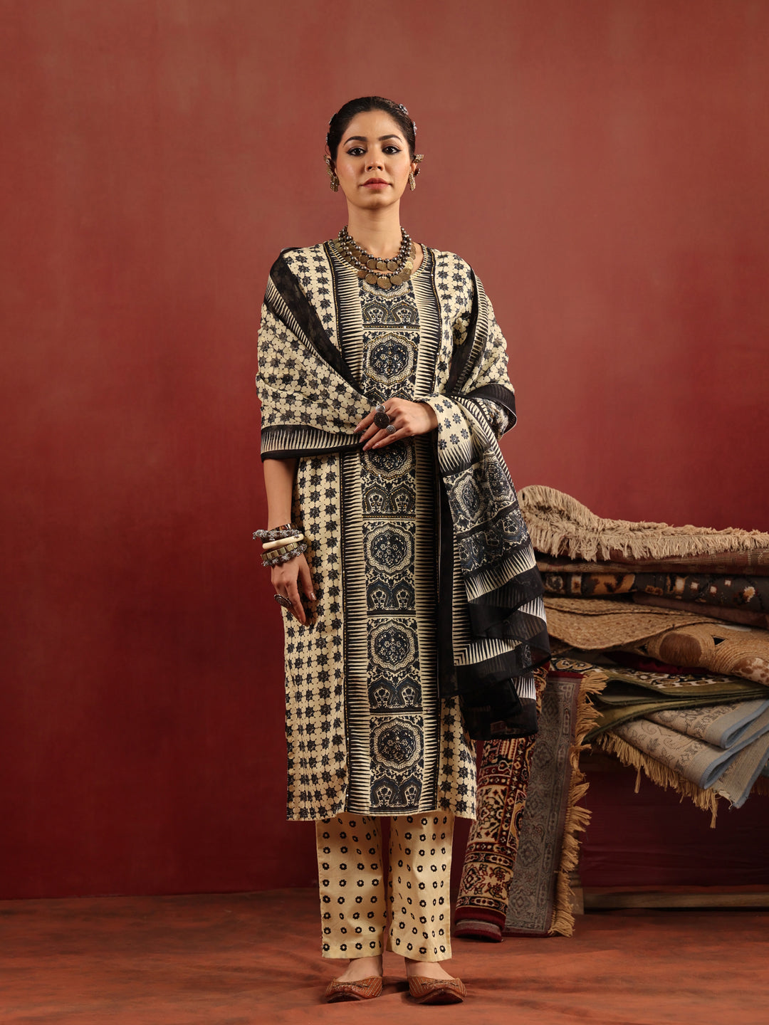 Chauras | Ivory Ajrakh Cotton Suit Set
