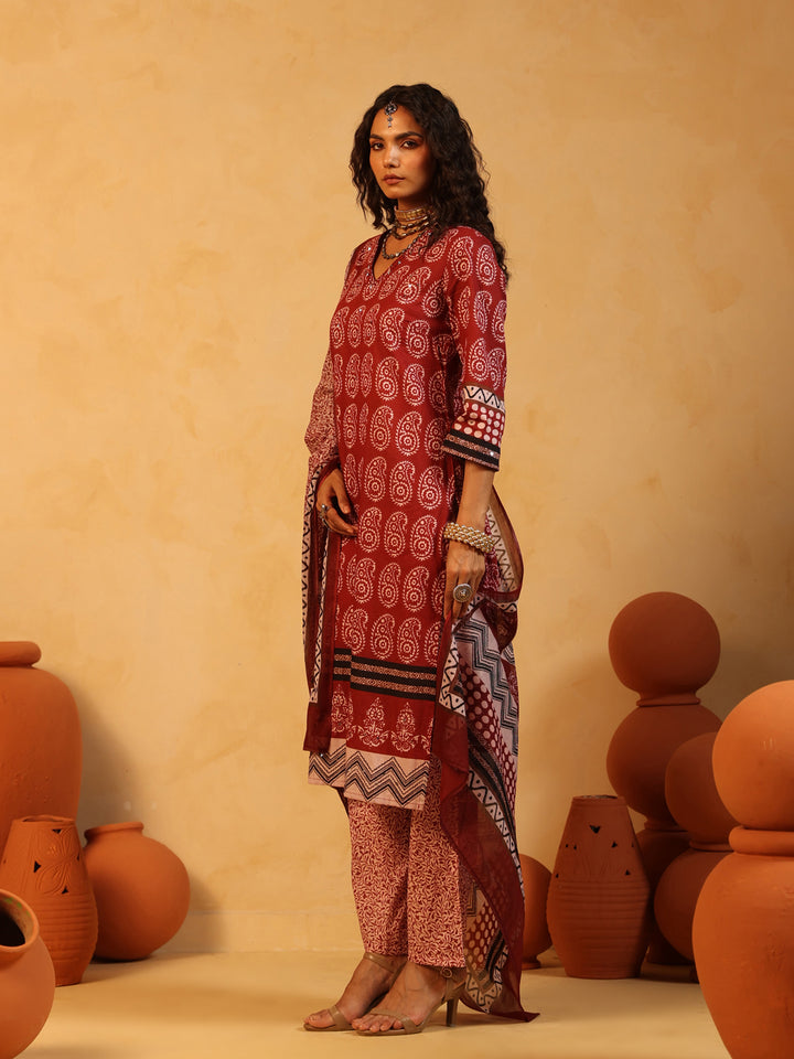 Raag-e-Surkh | Rust Ajrakh Cotton Suit Set
