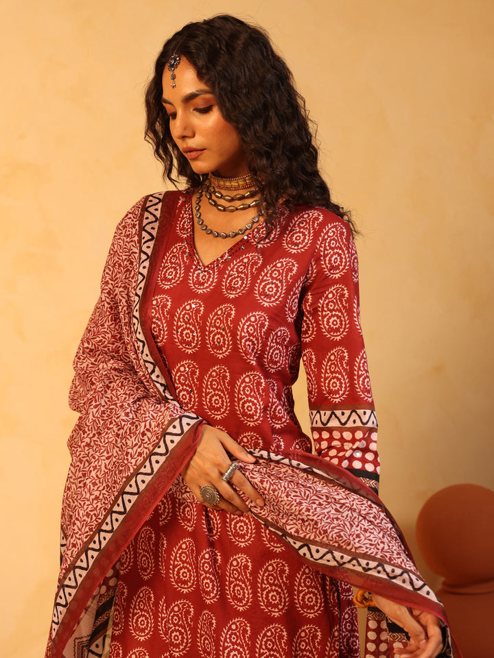 Raag-e-Surkh | Rust Ajrakh Cotton Suit Set