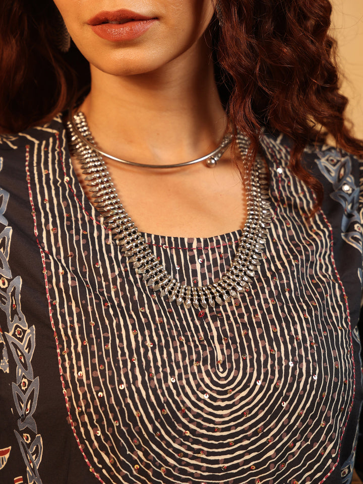 Kaaya | Charcoal Ajrakh Cotton Suit Set
