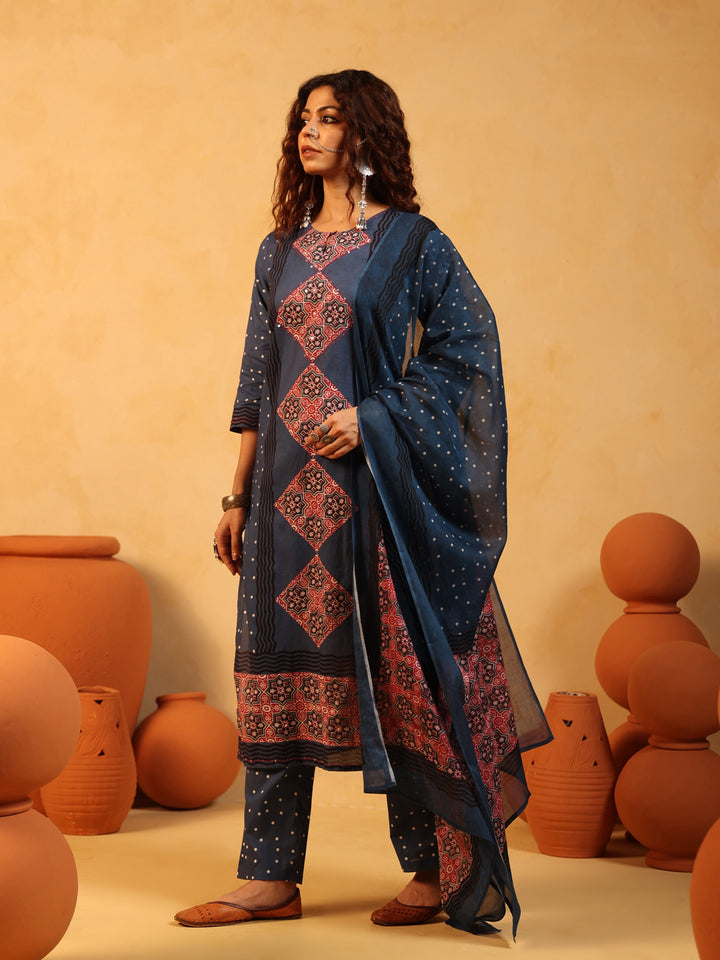 “Neelima” Indigo Suit Set