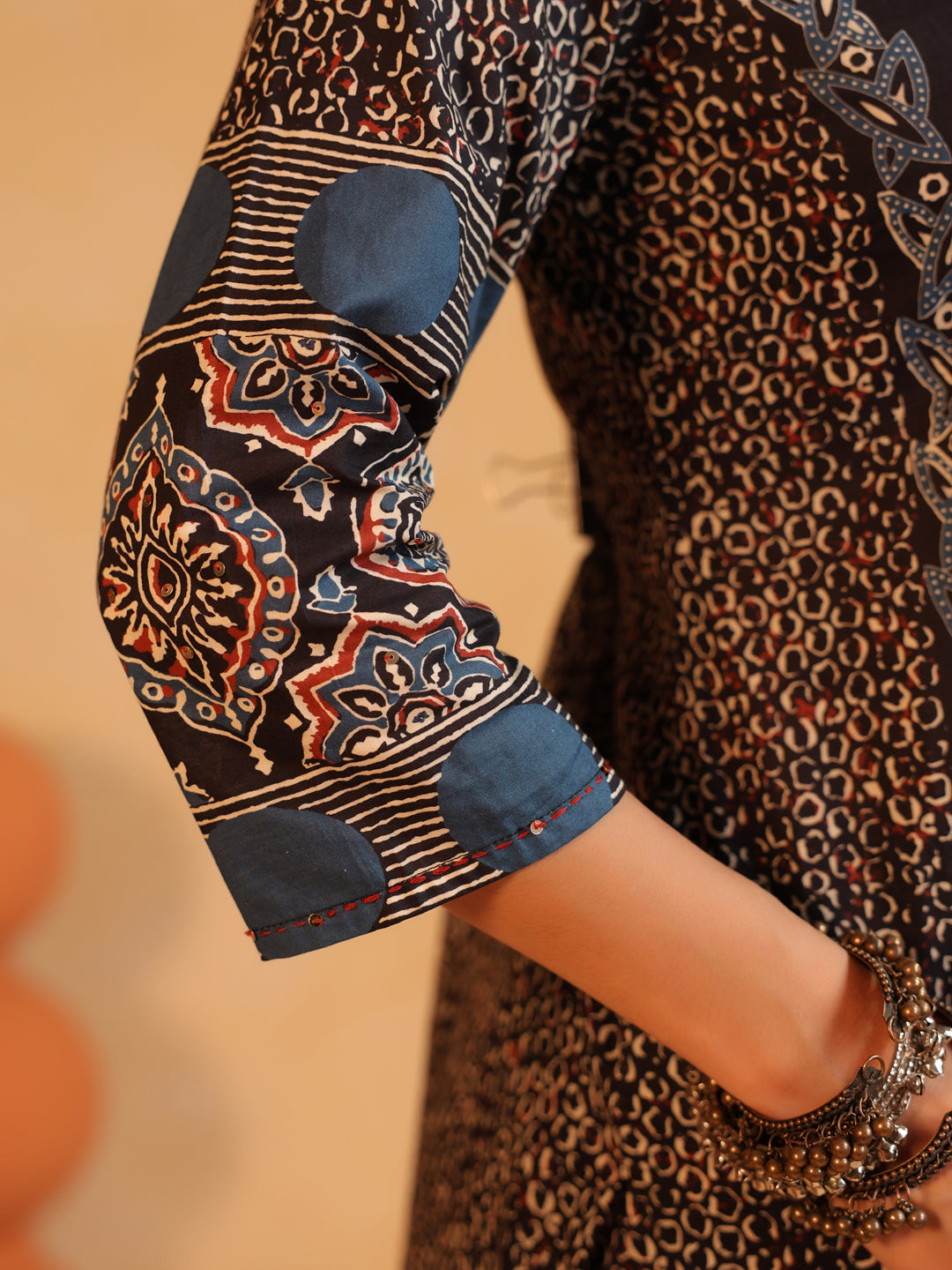 Kalindi | Black Ajrakh Medallion Suit Set