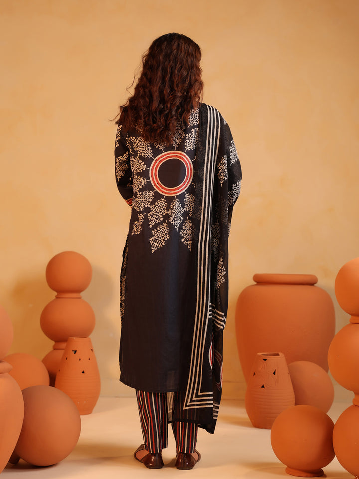 Surajkund Noir | Black Ajrakh Cotton Suit Set