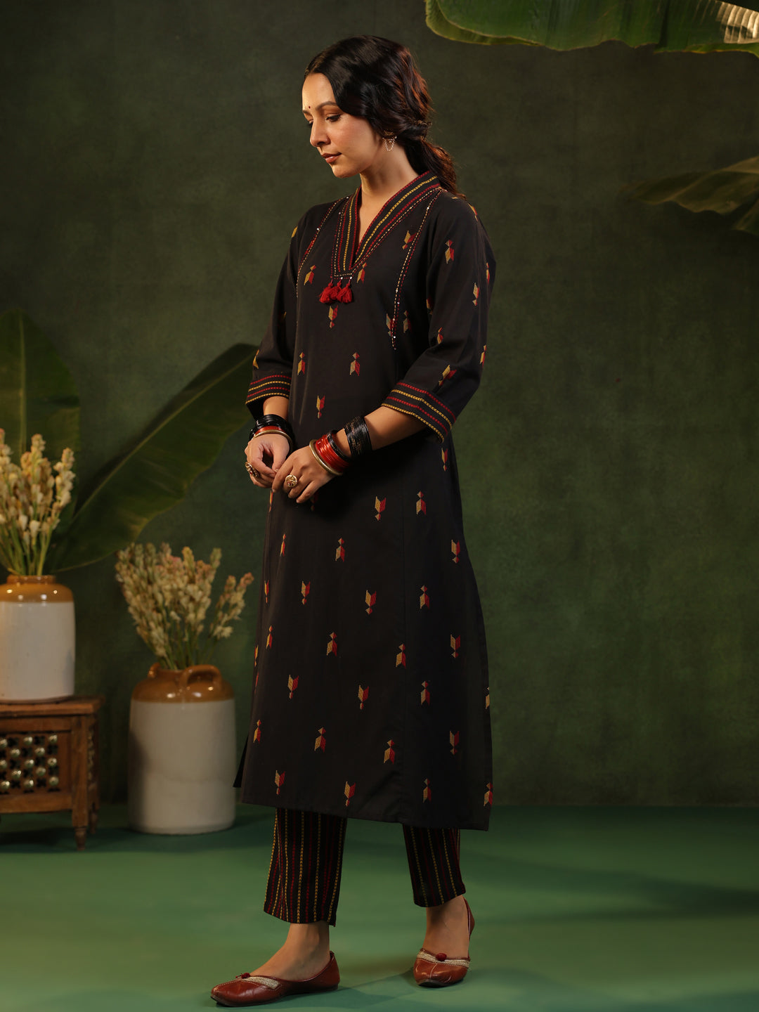 Virasat - Black Handloom Suit Set