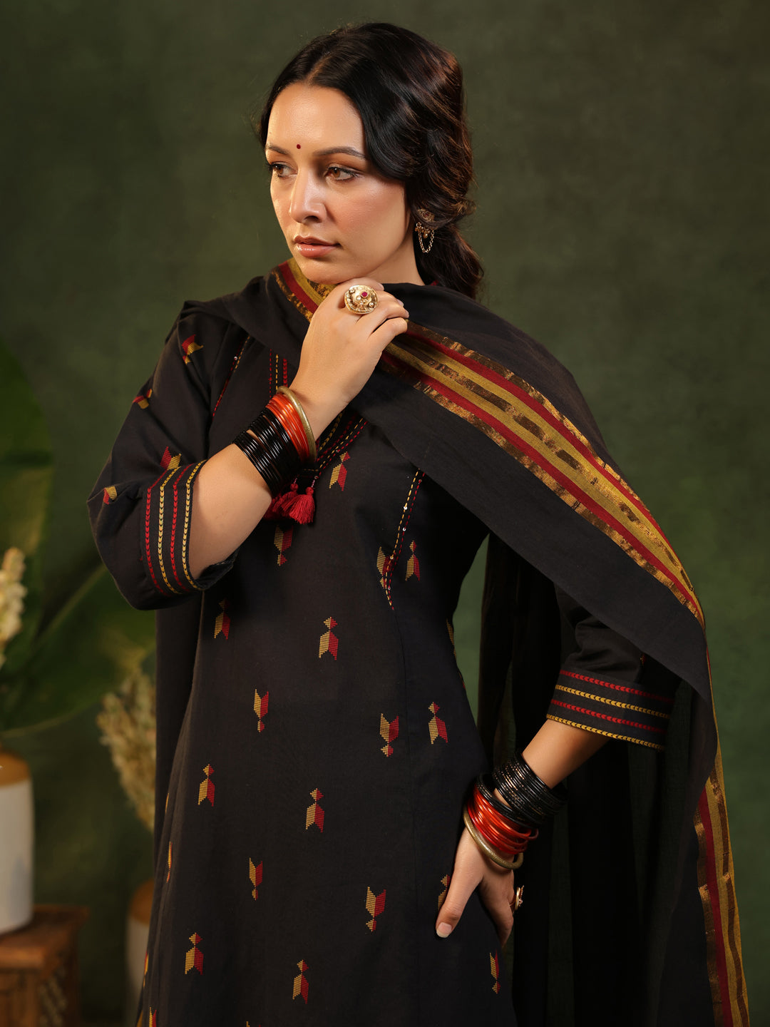 Virasat - Black Handloom Suit Set