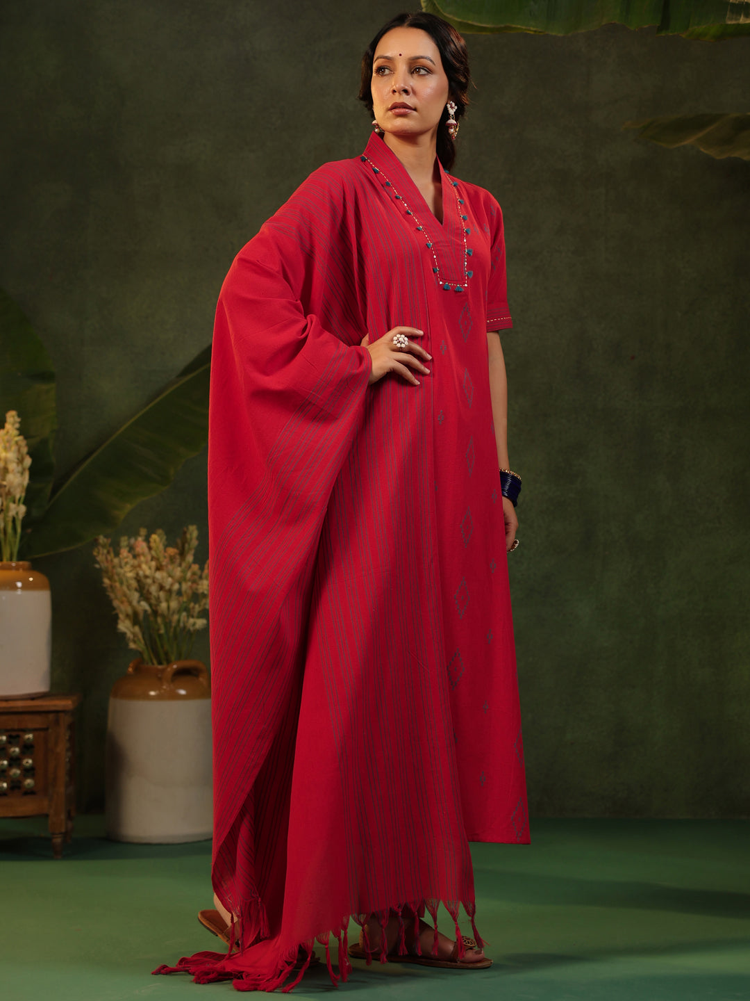 Kalki - Red Handloom Suit Set