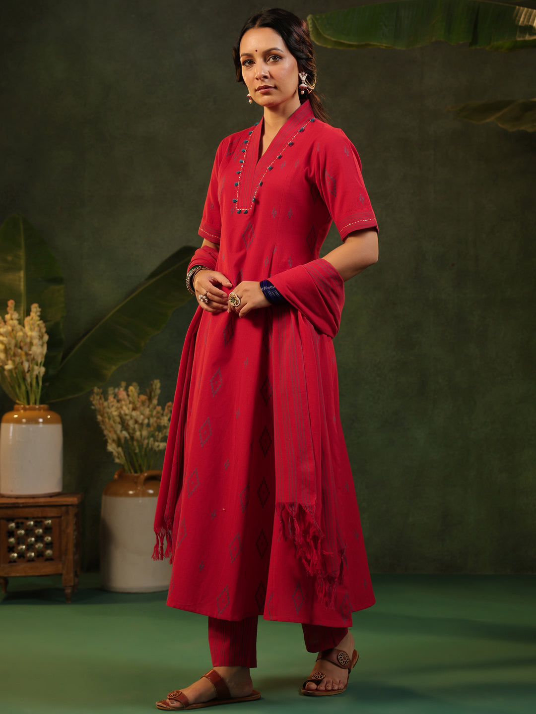 Kalki - Red Handloom Suit Set