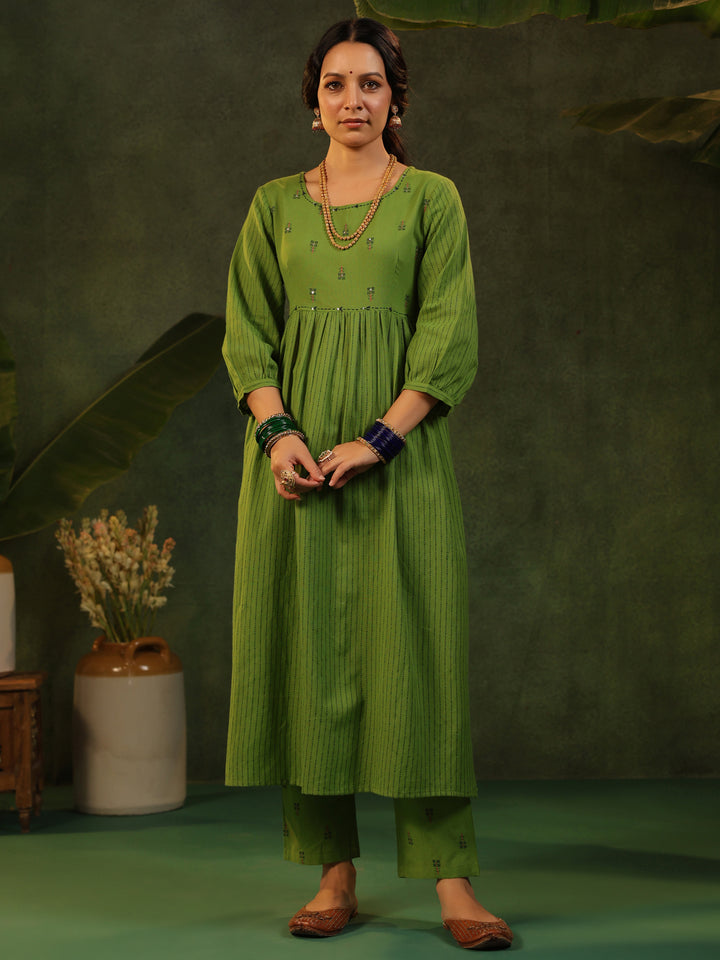 Kavya- Green Handloom Suit Set