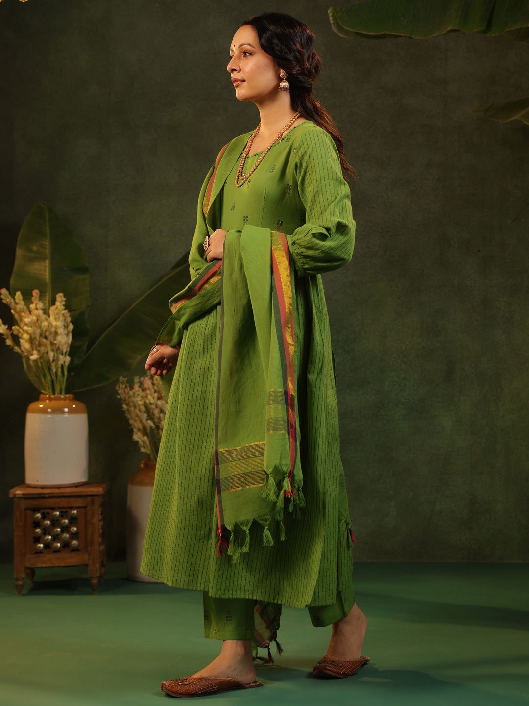 Kavya- Green Handloom Suit Set