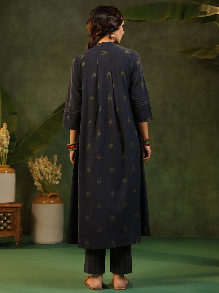 Kajal - Navy Blue Handloom suit set
