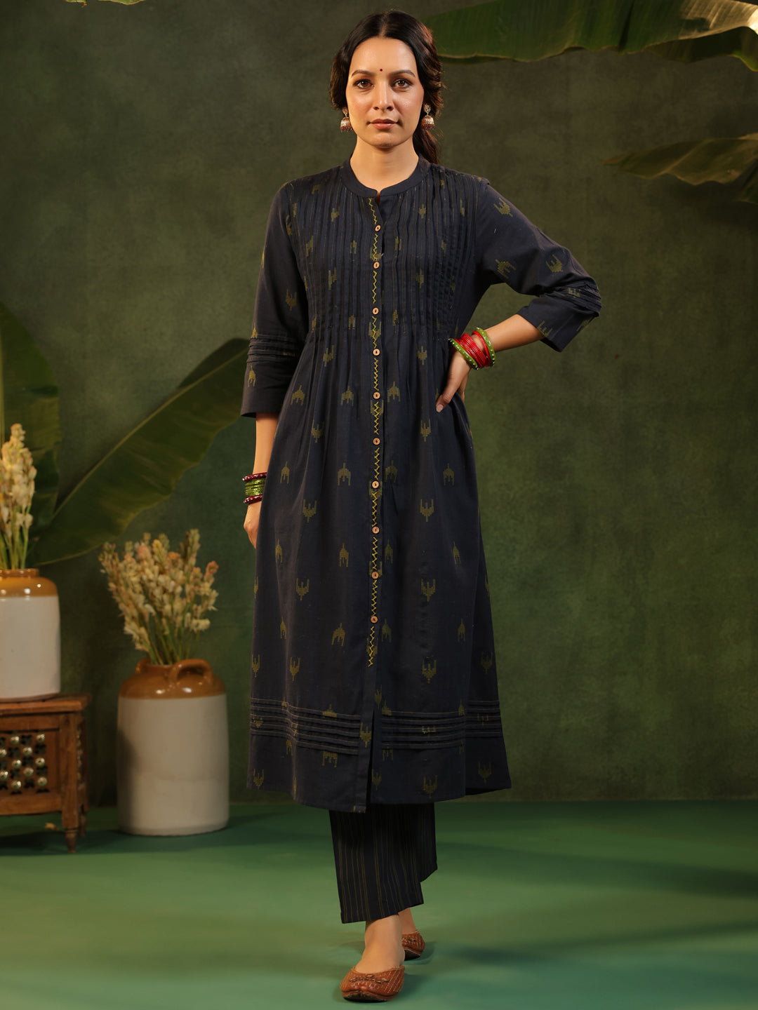 Kajal - Navy Blue Handloom suit set