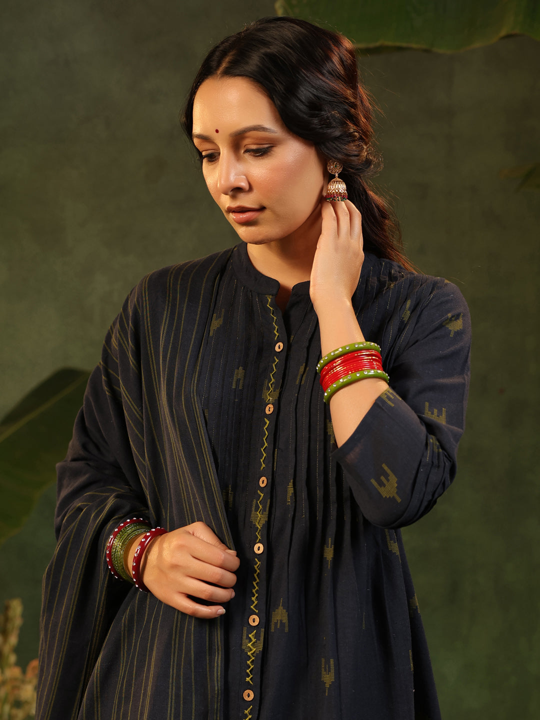 Kajal - Navy Blue Handloom suit set