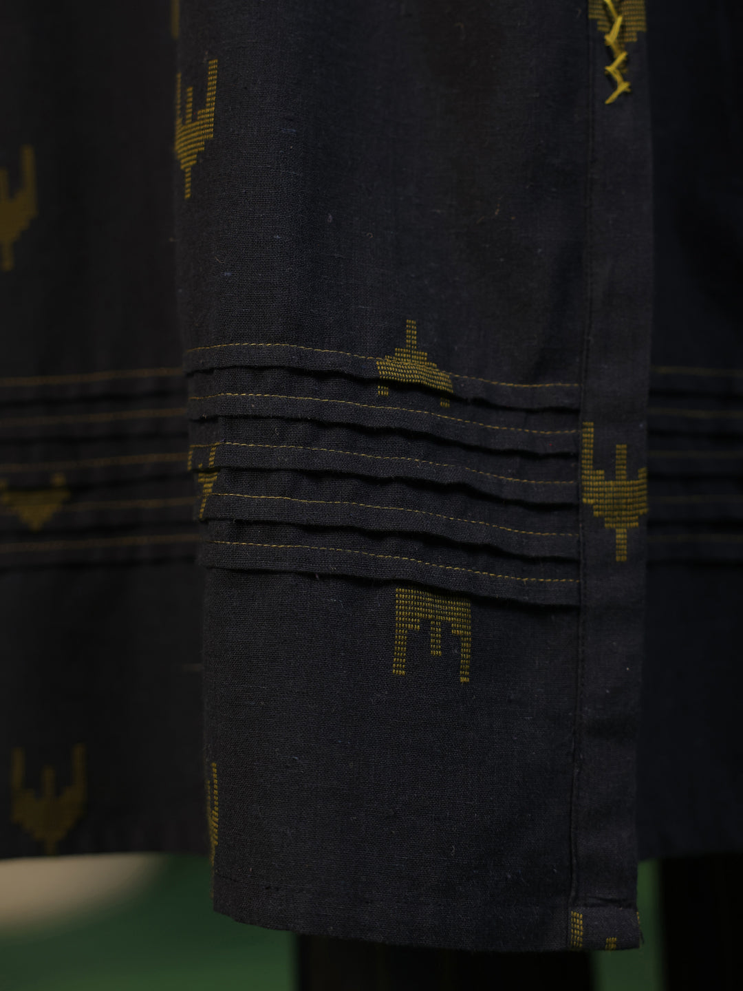 Kajal - Navy Blue Handloom suit set