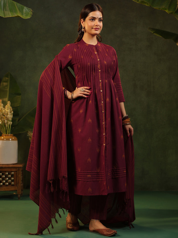 Tamiri - Red Handloom suit set