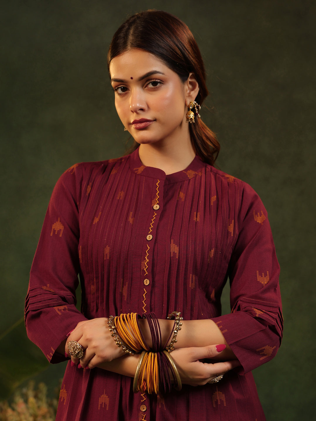 Tamiri - Red Handloom suit set