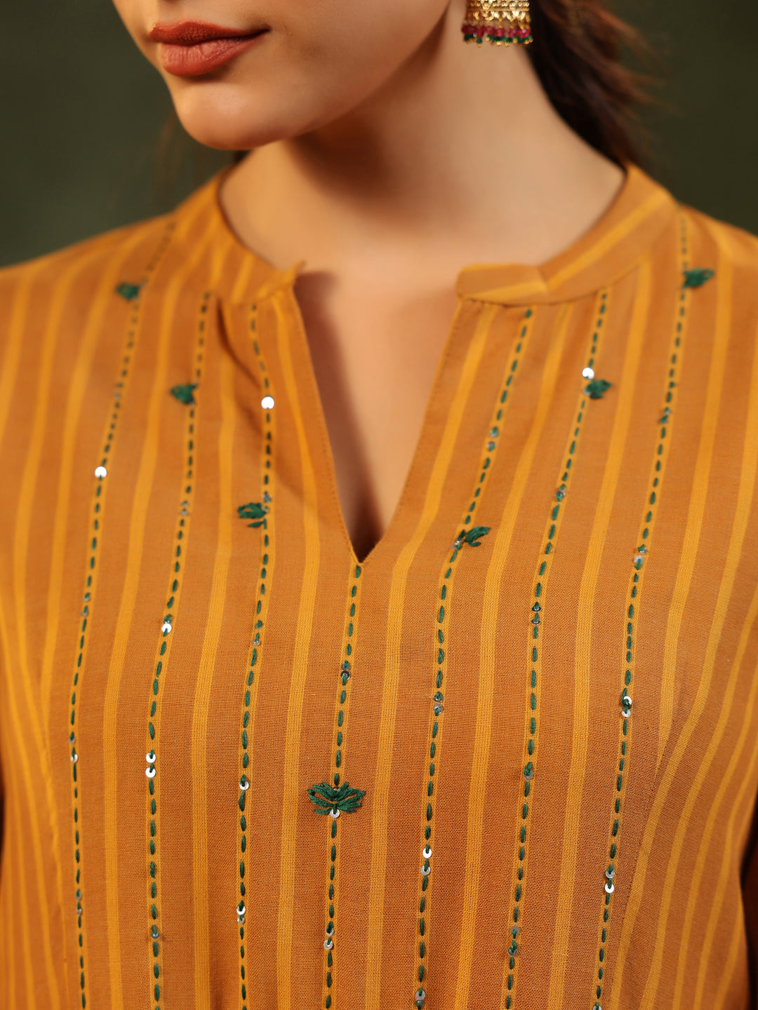 Bhanuja - Mustard yellow Handloom Suit set