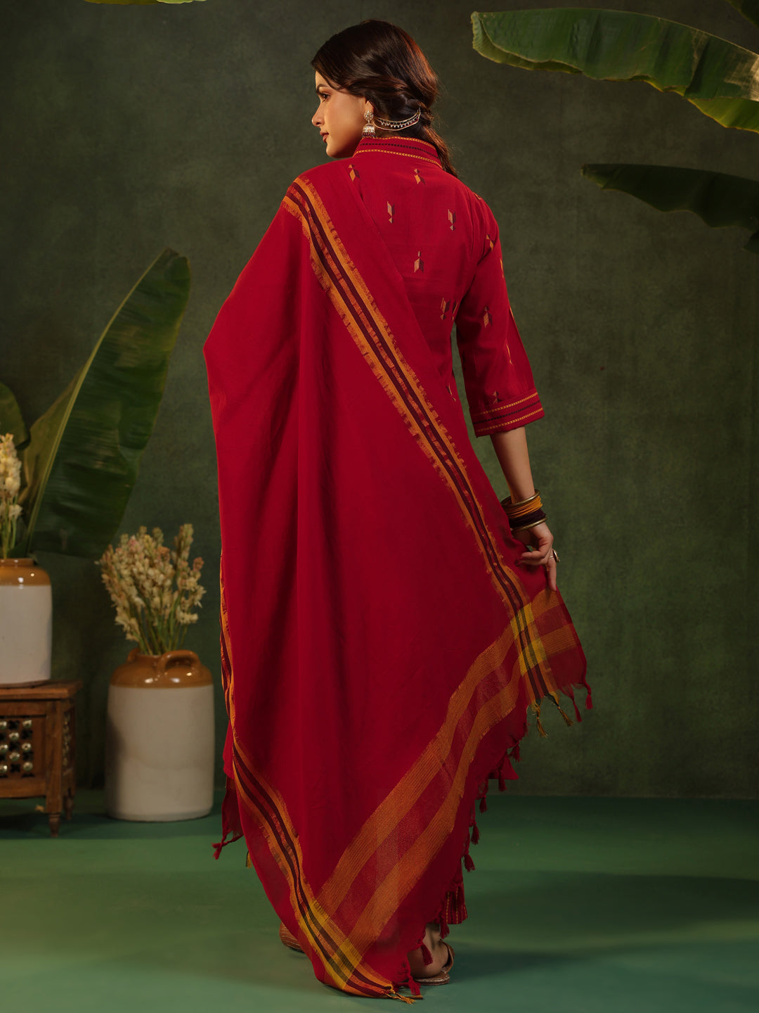 Sindu - Red Handloom suit set