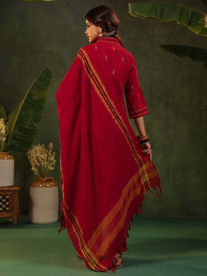 Sindu - Red Handloom suit set
