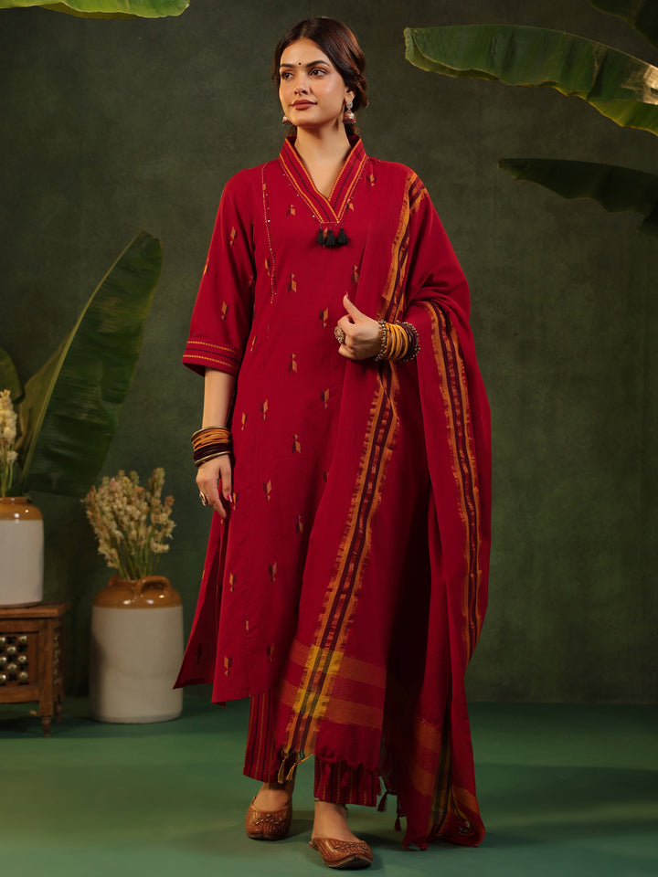 Sindu - Red Handloom suit set