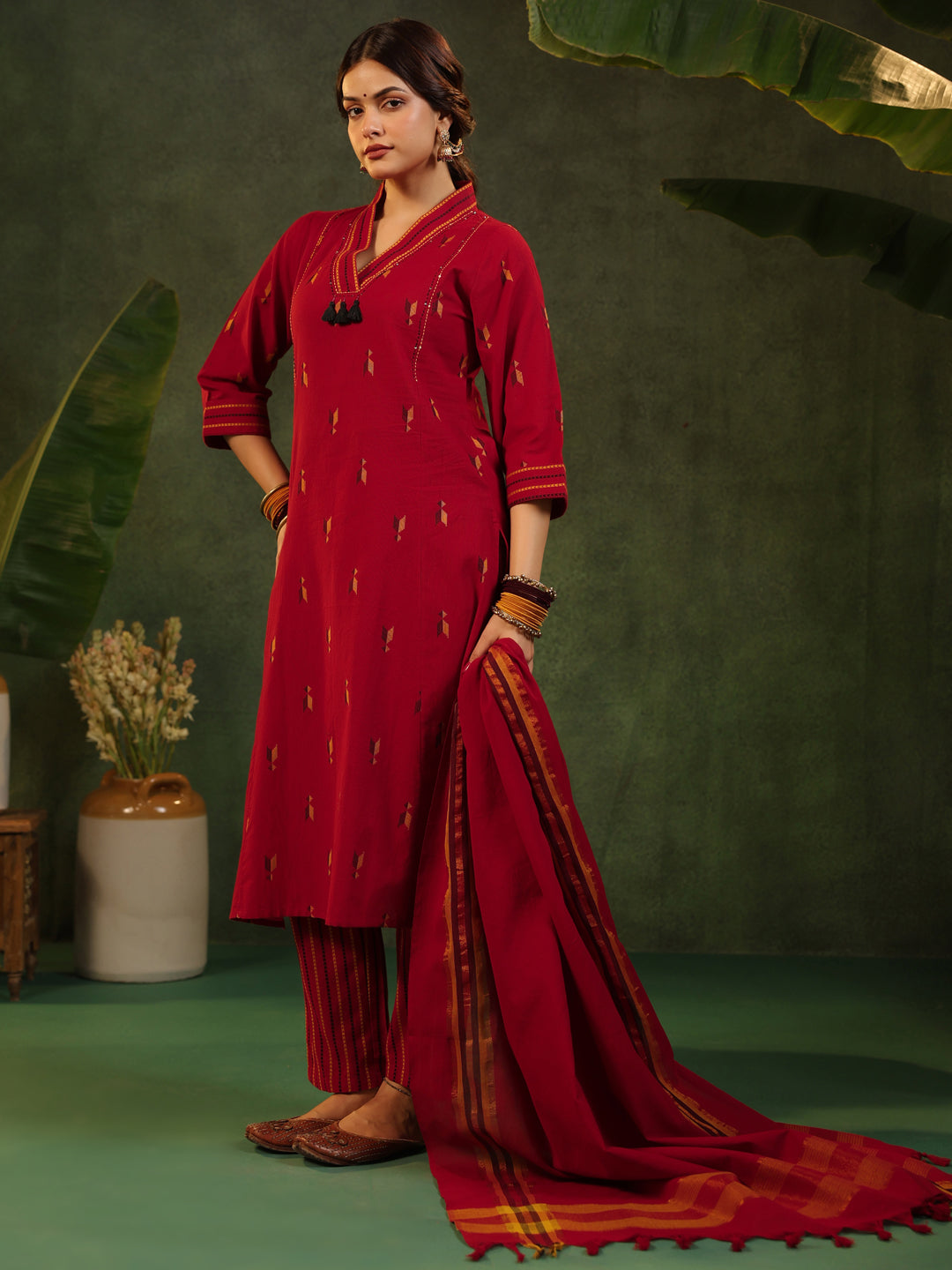 Sindu - Red Handloom suit set
