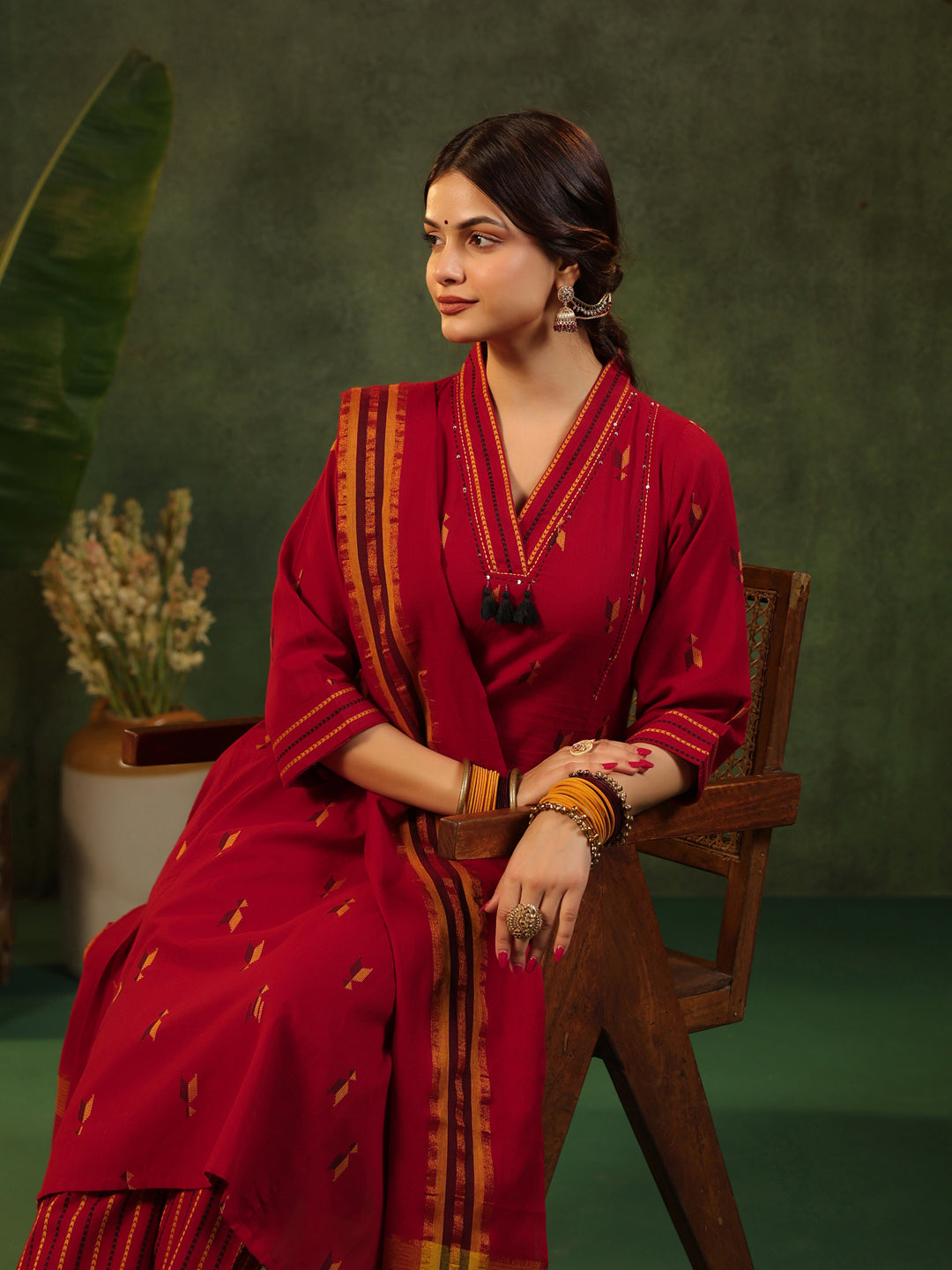 Sindu - Red Handloom suit set