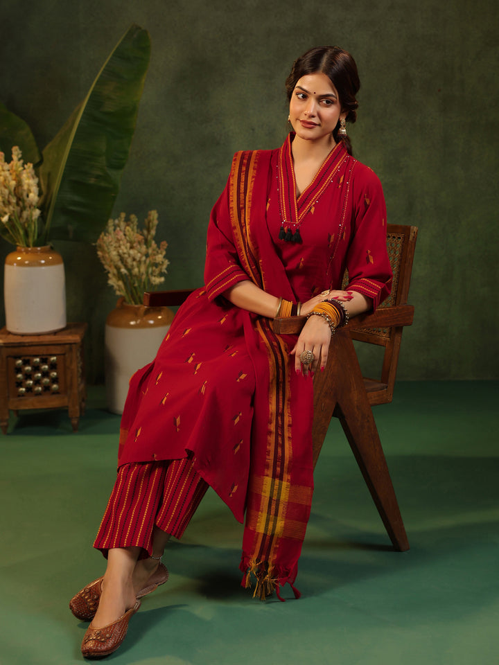 Sindu - Red Handloom suit set