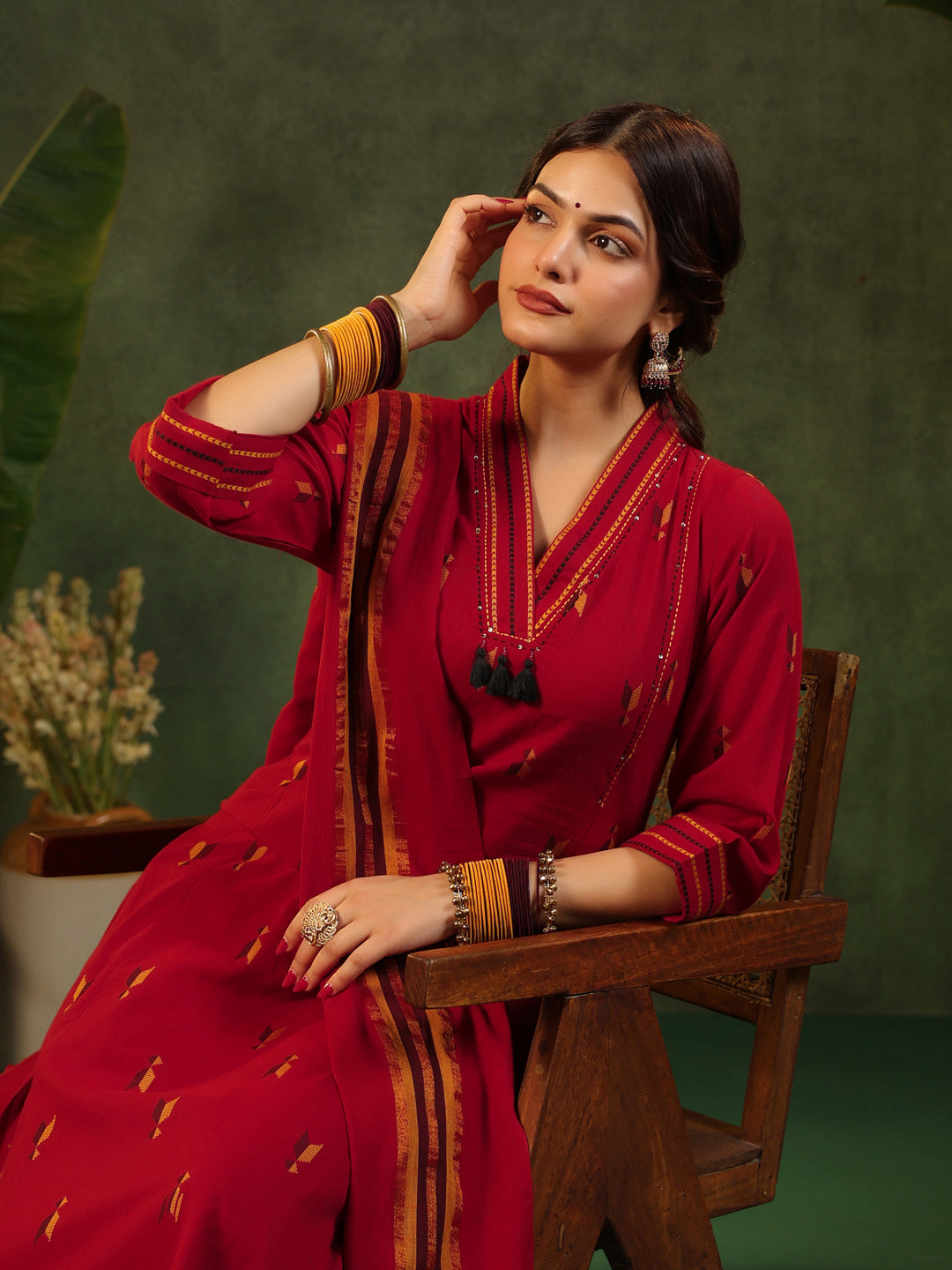 Sindu - Red Handloom suit set