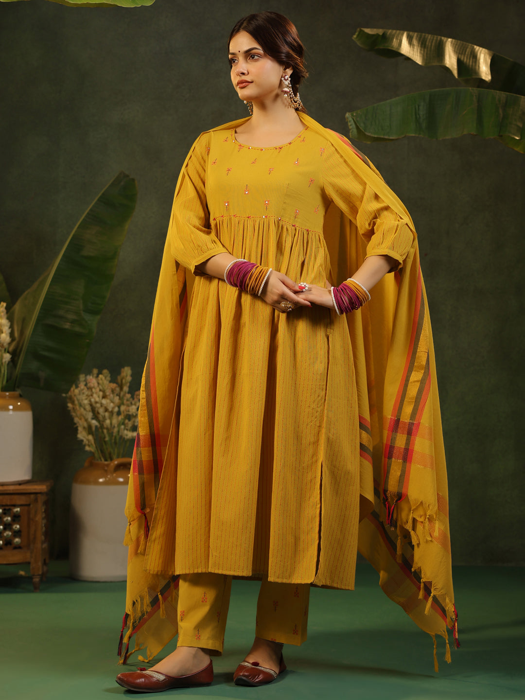 Peetika - Yellow Handloom suit set